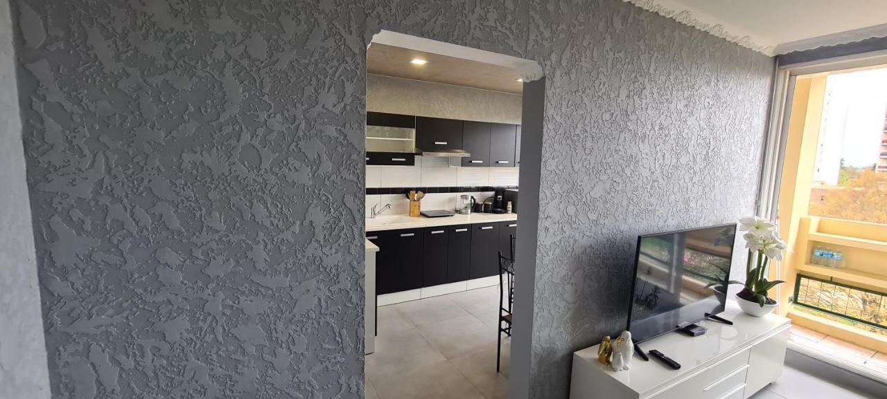 Luxe-Living Apartment Chalon-sur-Saône Exterior foto